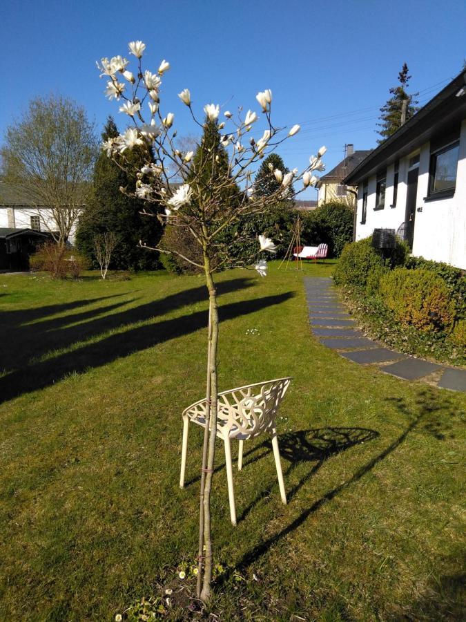 J Lägenhet Kreuztal Exteriör bild